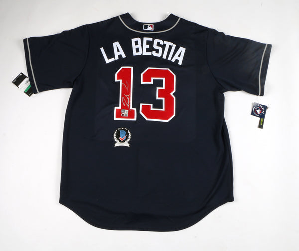 La Bestia Ronald Acuña Jr Atlanta Braves shirt - Dalatshirt
