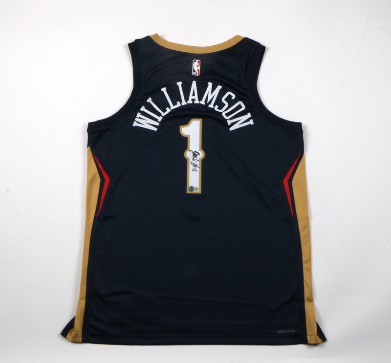 Zion Williamson Signed New Orleans Pelican Jersey Beckett COA