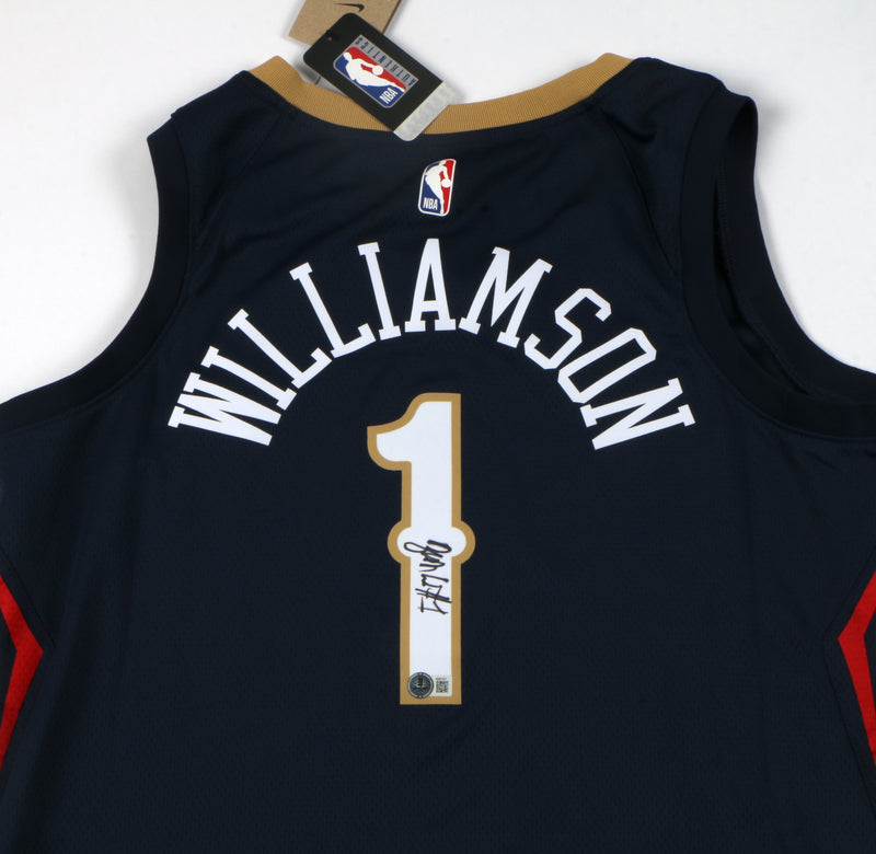 Zion Williamson Signed New Orleans Pelican Jersey Beckett COA