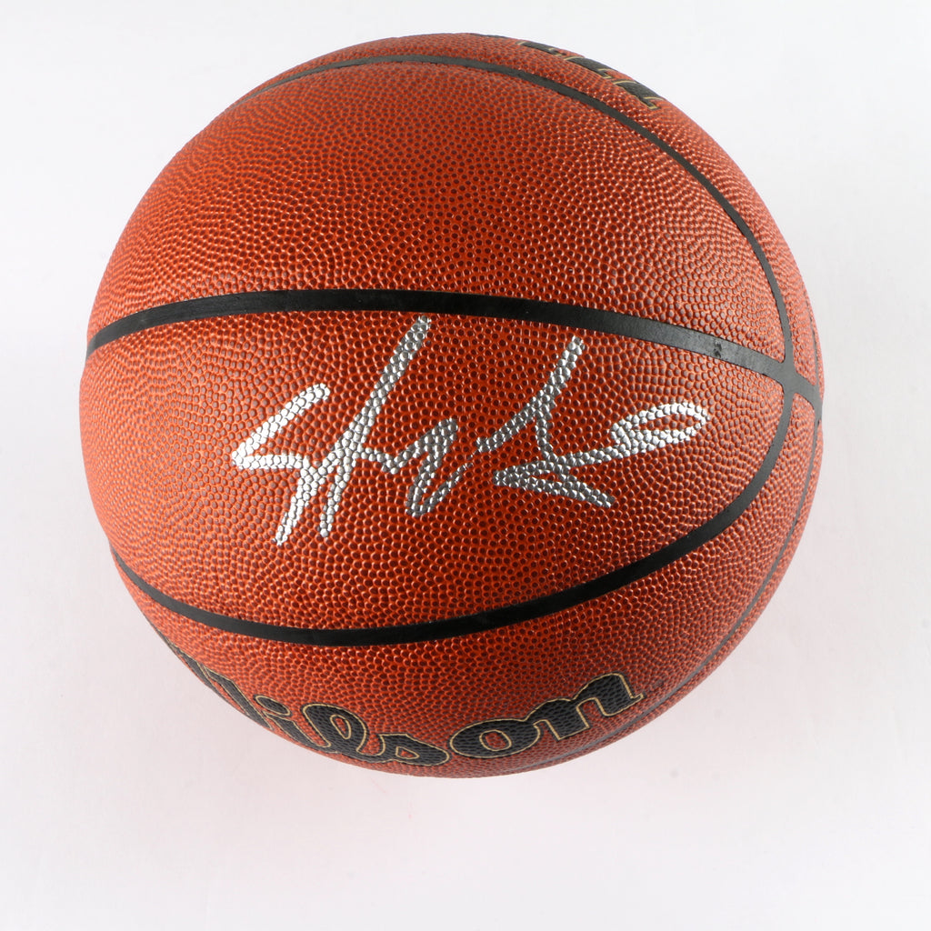Carmelo Anthony Signed Basketball New York Knicks Beckett COA