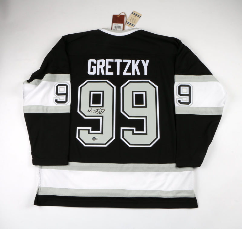 Wayne Gretzky Signed Mitchell & Ness Los Angeles Kings Jersey - Beckett COA