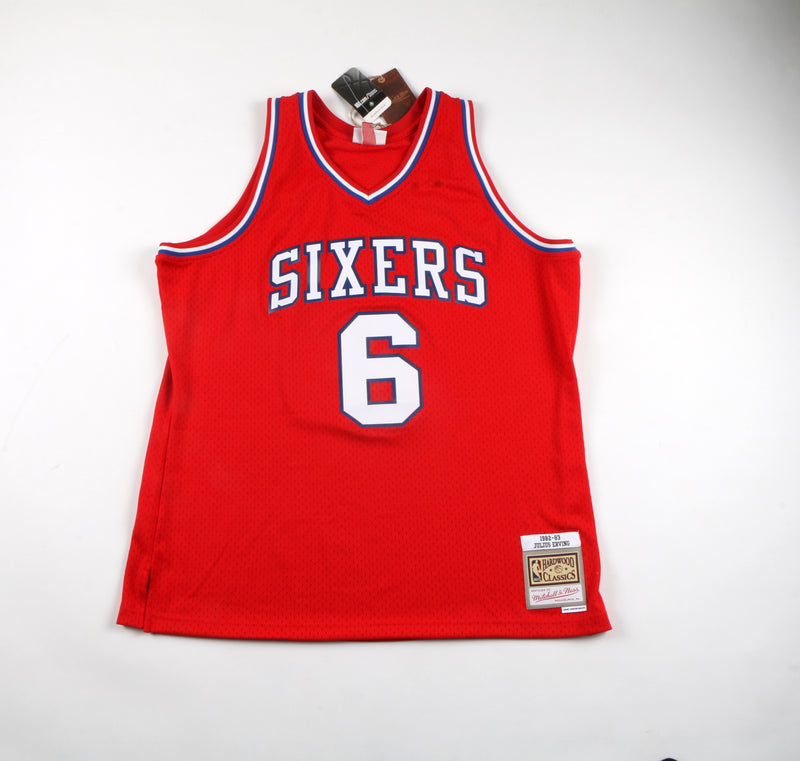 Julius Erving Signed Jersey Philadelphia 76ers Mitchell & Ness Dr. J Signed Beckett