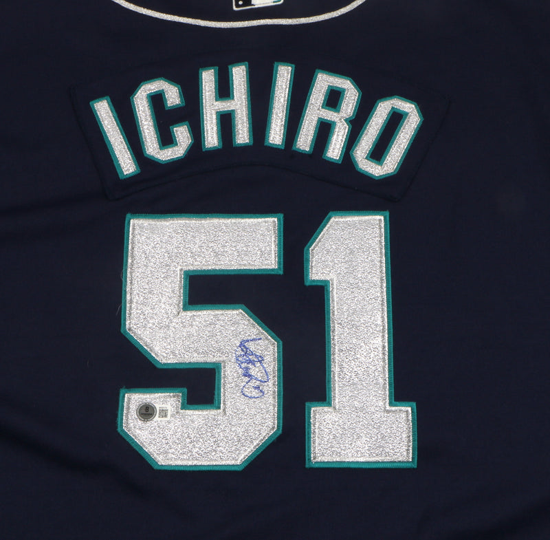 Ichiro Suzuki Signed Jersey - Seattle Mariners - Beckett COA