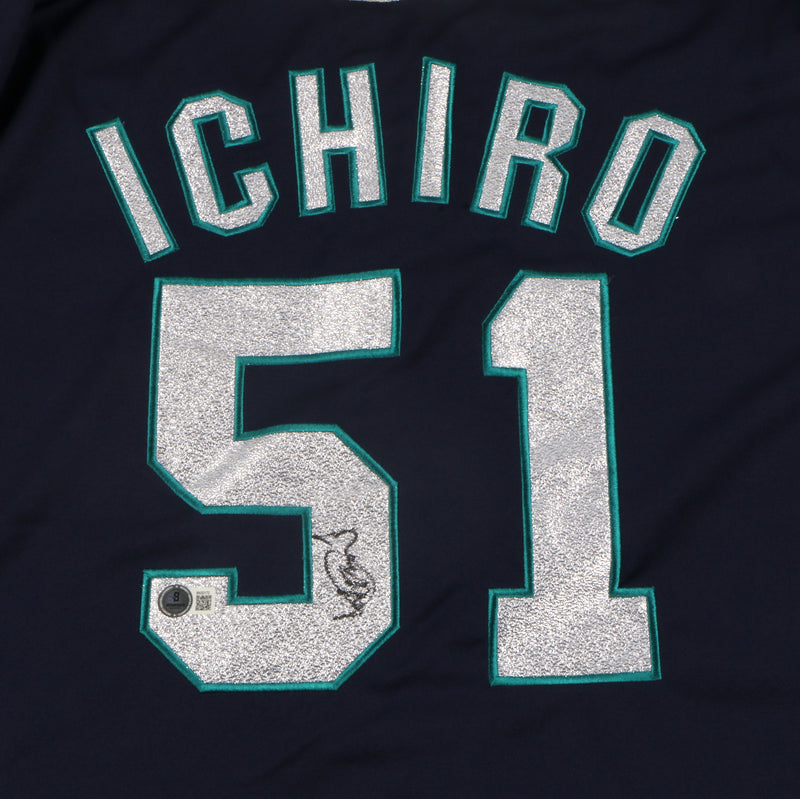 Ichiro Suzuki Signed Jersey - Seattle Mariners - Beckett COA