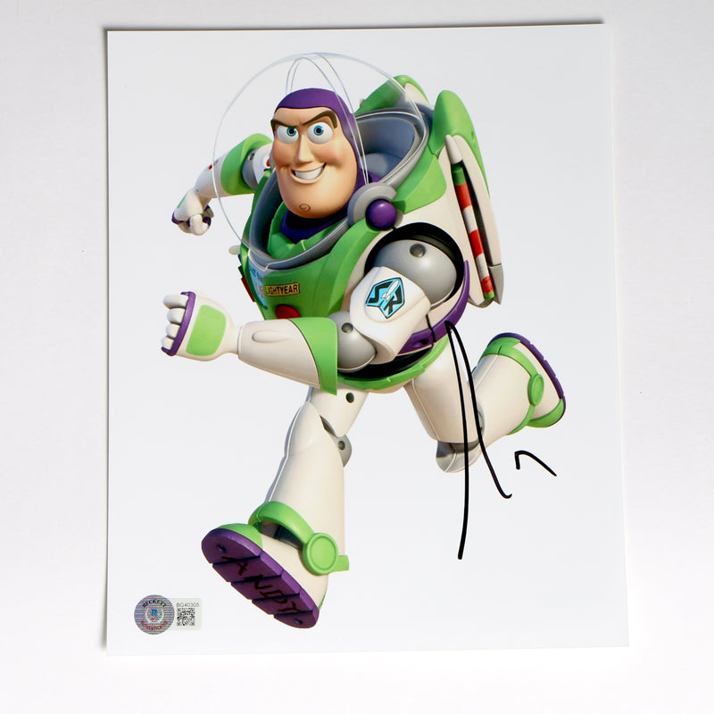 Tim Allen Signed Photo 8x10 "Toy Story Buzz Lightyear" Beckett COA BG40305