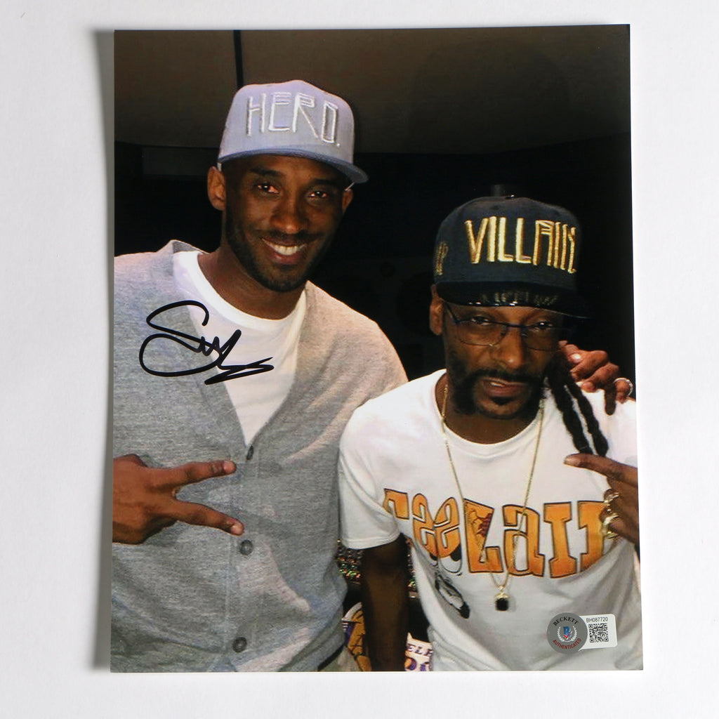 Snoop Dogg Signed Photo 8x10 Beckett COA BH087720